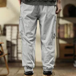 VOOTER Men Relaxed Mid-Rise Pleated Cargos Trousers image 3