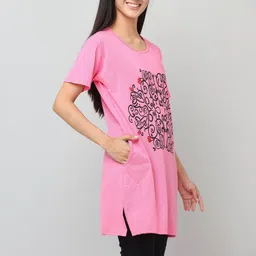 DDASPRATION Women 2 Printed Pockets T-shirt image 5