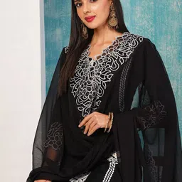 DIVASTRI Women Ethnic Motifs Embroidered Regular Thread Work Kurta with Trousers & With Dupatta image 2