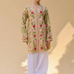 HOUSE OF KARI Women Floral Embroidered Woollen Open Front Jacket image 2