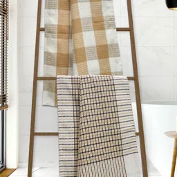 Athom Living Khaki & White 2 Printed Cotton 210 GSM Bath Towel image 1