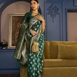 Sangria Ethnic Motifs Woven Design Banarasi Saree With Unstitched Blouse image 4