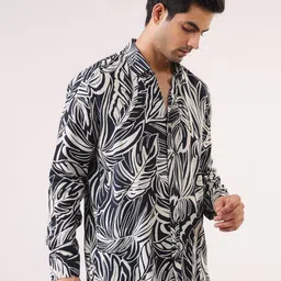 TRULOOM Relaxed Fit Printed Casual Shirt image 4