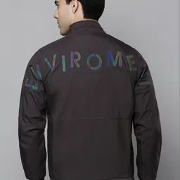 SHOWOFFFF Men Lightweight Bomber Jacket image 2