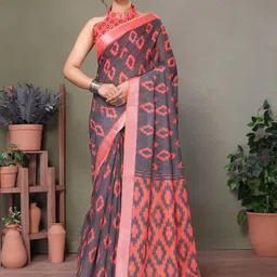 Lookmark Geometric printed Saree image 2