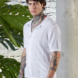 Campus Sutra Comfort Self Design Cutaway Collar Cotton Casual Shirt image 2