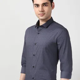 Peter England Spread Collar Roll-Up Sleeves Cotton Slim Fit Shirt image 4