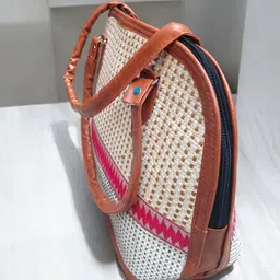 khushi's collections Men & Women Multicolor, White, Tan, Brown, Beige, Khaki Messenger Bag image 3