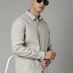 Mast & Harbour Men Standard Fit Solid Spread Collar Cotton Casual Shirt-picture-33