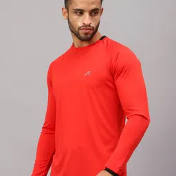 VECTOR X Men Solid Round Neck T-Shirt image 3