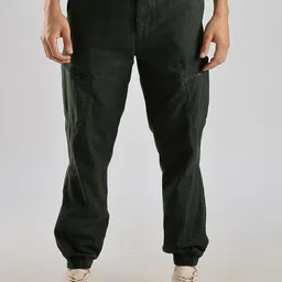 THE BEETEL HOUSE Men Relaxed Fit Cross Pocket Cargos Joggers-picture-25