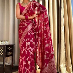 CANIZZARO Woven Design Zari Silk Blend Banarasi Saree image 5