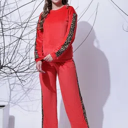 NEUDIS Leopard-Printed Velvet Sweatshirt With Trousers-picture-22