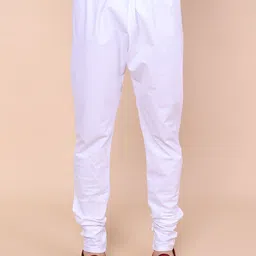 W & G Men Printed Regular Kurta with Churidar image 2