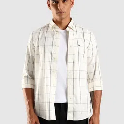 Tommy Hilfiger Men Checked Button-Down Collar Cotton Casual Shirt-picture-29