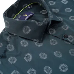 Allen Solly Men Slim Fit Floral Opaque Printed Casual Shirt image 4