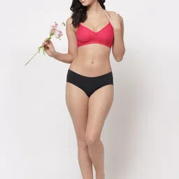 Docare Pack Of 2 Lightly Padded Seamless Super Support Cotton Tshirt Bra image 5