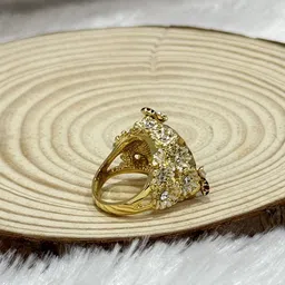 The Jewellery Tale Gold-Plated Stone-Studded Cushion Cut Citrine Finger Ring image 2
