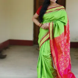 EEFA FASHION Woven Design Zari Handloom Banarasi Saree image 4