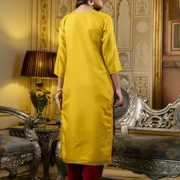 vredevogel Women Solid Silk Blend Straight Kurta image 3