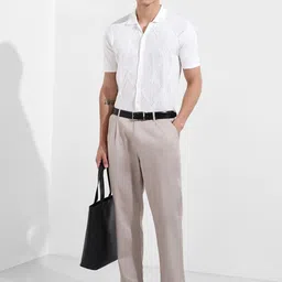 The Indian Garage Co Men Mid-Rise Straight Fit Pleated Chinos Trousers image 3