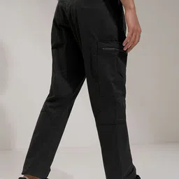 HIGHLANDER Men Comfort Straight Fit Mid-Rise Cargos Trousers image 2