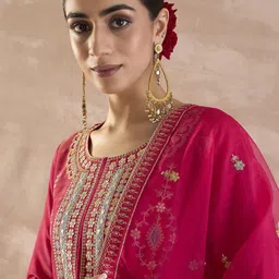 Indo Era Ethnic Motifs Embroidered Round Neck Zari Kurta With Palazzos & Dupatta image 4