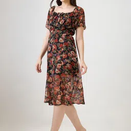 Globus Floral Printed Tie-Up Square Neck Puff Sleeves Side Slit Fit & Flare Midi Dress image 2