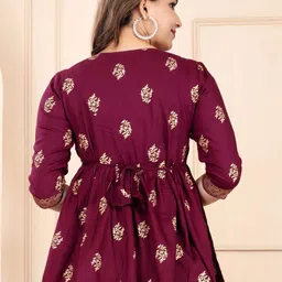 Billion Print Top image 2