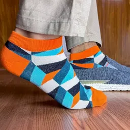 The Tie Hub Unisex Pack Of 3 Patterned Cotton Ankle Length Socks image 4