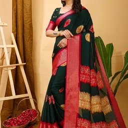 KAYOMMI Floral Zari Banarasi Saree image 3