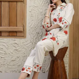 Berrylicious Embroidered Shirt Collar Pure Cotton Tunic & Trousers image 2