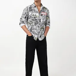 Bewakoof Official Marvel Merchandise Men Avengers Printed Cotton Casual Shirt image 2