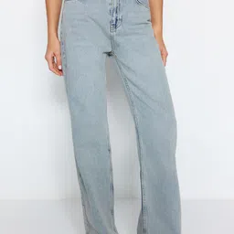 Trendyol Women Clean Look Heavy Fade Pure Cotton Jeans-image-66