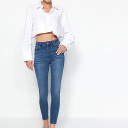 Trendyol Women Clean Look Regular Fit Mid Rise Light Fade Cotton  Jeans-image-49
