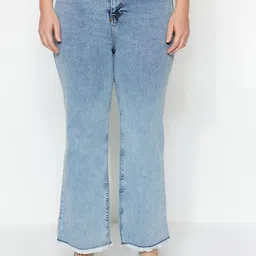 Trendyol Women Light Fade Jeans-picture-6