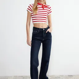 Trendyol Women Mid-Rise Clean Look Light Fade Pure Cotton Jeans-image-41
