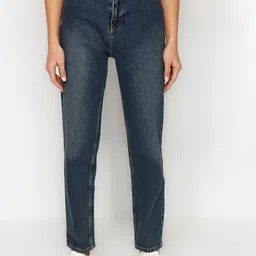 Trendyol Women Mid-Rise Light Fade Jeans image 1