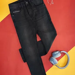 Pantaloons Junior Boys Mid-Rise Light Fade Casual Cotton Jeans-image-33