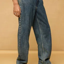 FREAKINS Men Straight Fit High-Rise Low Distress Light Fade Jeans image 3