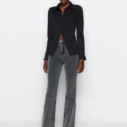 Trendyol Women Mid-Raise Regular Fit Clean Look Heavy Fade Stretchable Casual Jeans image 2