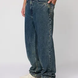 FREAKINS Men Straight Fit High-Rise Low Distress Light Fade Jeans image 4