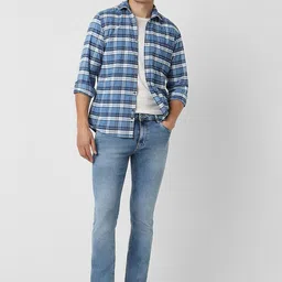 VAN HEUSEN DENIM LABS Men Slim Fit Light Fade Jeans image 3