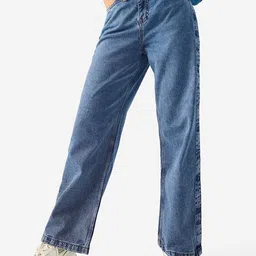 The Souled Store Women Straight Fit Clean Look Light Fade Stretchable Jeans-image-60