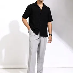 Highlander Men Mocklino Dobby Textured Solid Cuban Collar Relaxed Shirt image 3