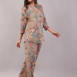 Love Maker Women Solid Co-ord Set image 5