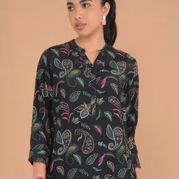 Crimsoune Club Women Ethnic Motifs Printed V-Neck Top-picture-10