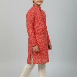 Biglilpeople Boys Printed Regular Pure Cotton Kurta with Pyjamas-picture-16