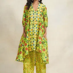 Gulabo by Abu Sandeep Women Printed Relaxed Loose Fit Trousers-image-91