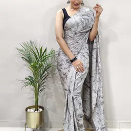 V3 FASHION STUDIO Floral Ready to Wear Jamdani Saree image 5